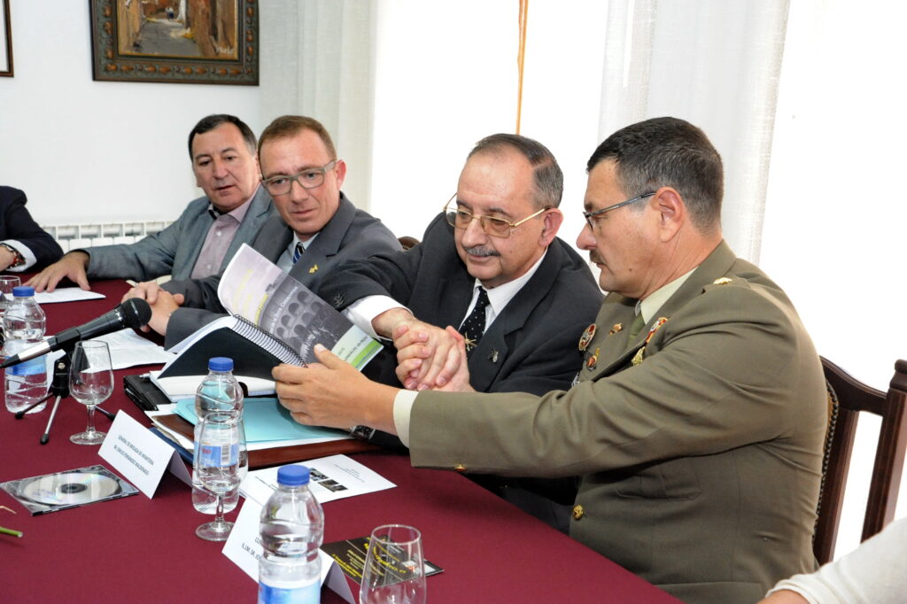 13.-MANÉ.-PREMIO.-FELIP.-Entrega-2015.-Red.-Mej.-70