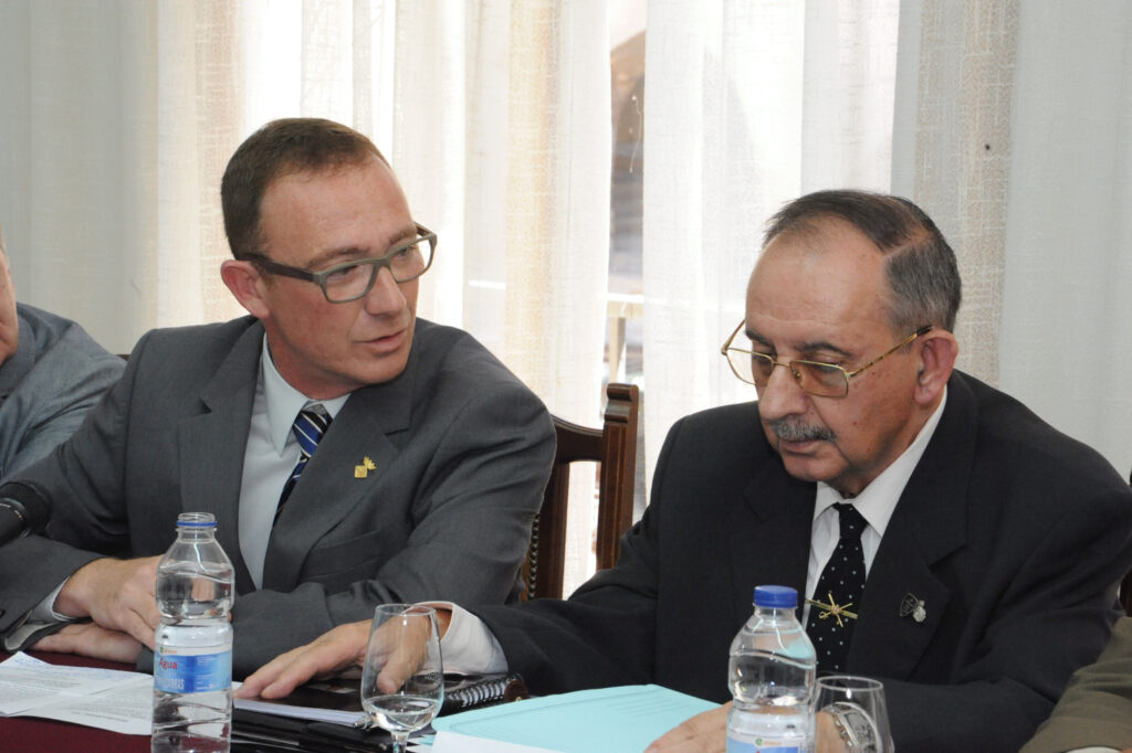 19.-MANÉ.-PREMIO.-FELIP.-Entrega-2015.-Red.-108