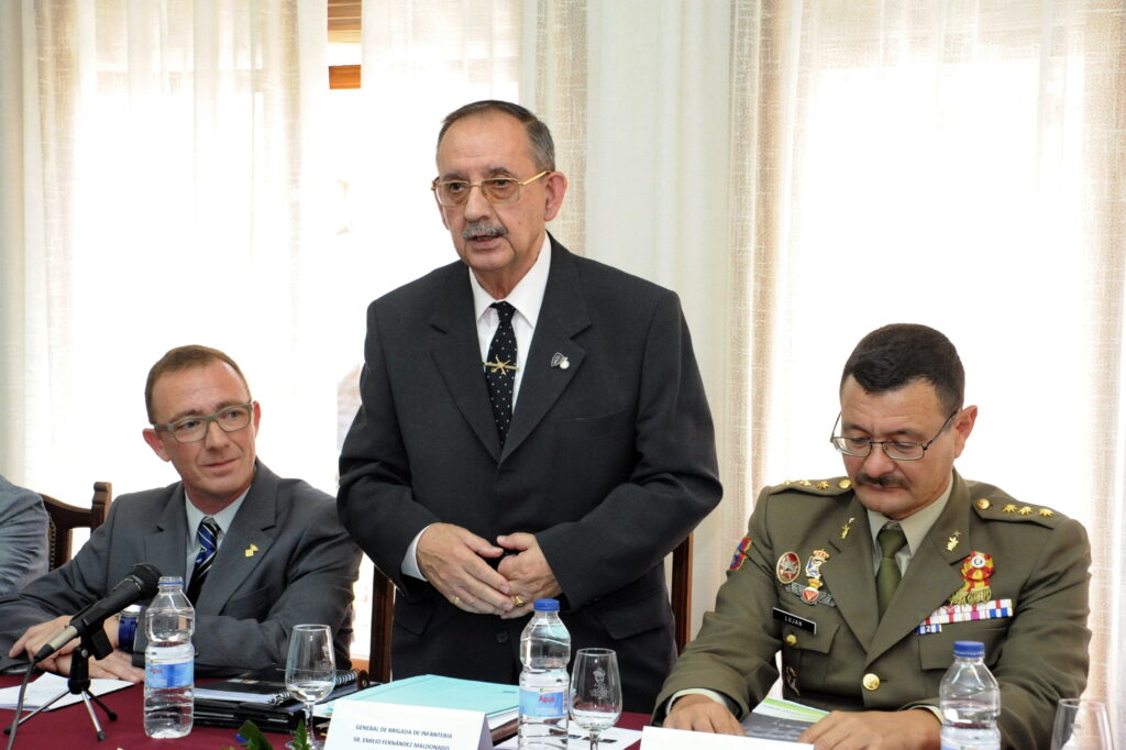 21.-MANÉ.-PREMIO.-FELIP.-Entrega-2015.-Red.-Mej.-129