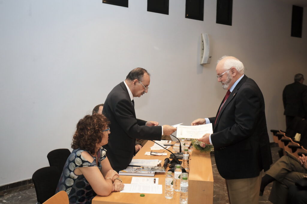 MANÉ.-PREMIO.-URIACH.-Entrega-2016-21